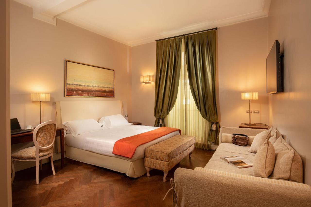 Vivaldi Luxury Rooms Рим Екстериор снимка