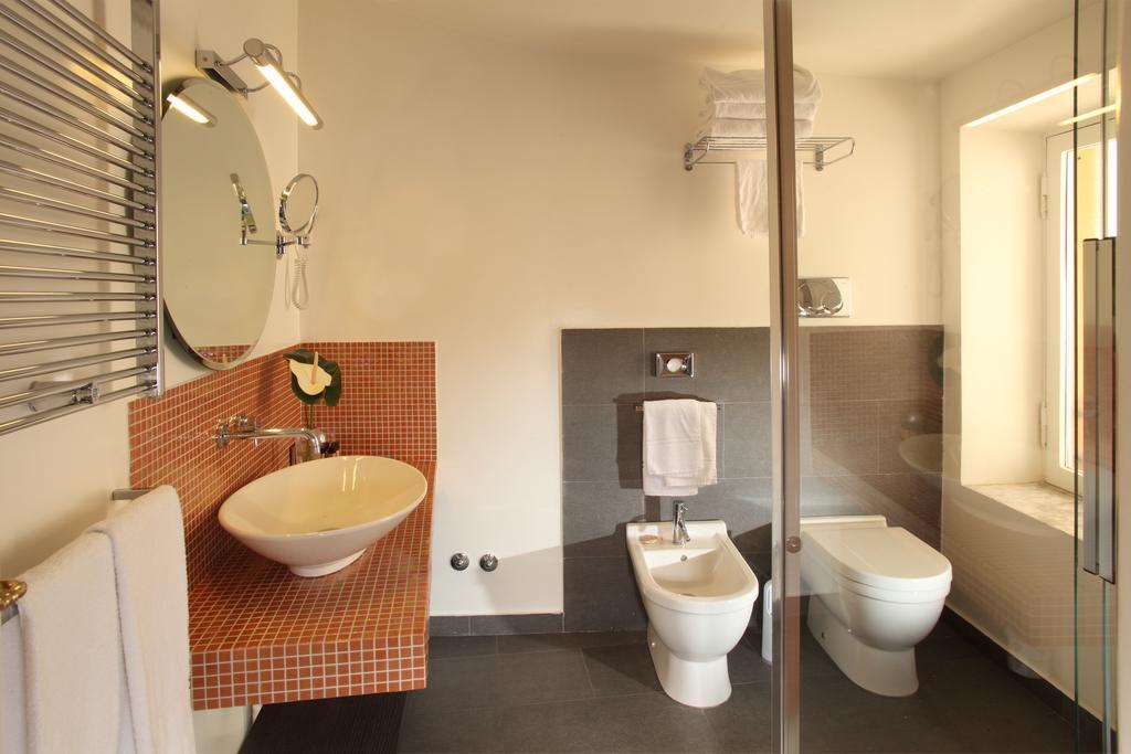 Vivaldi Luxury Rooms Рим Екстериор снимка