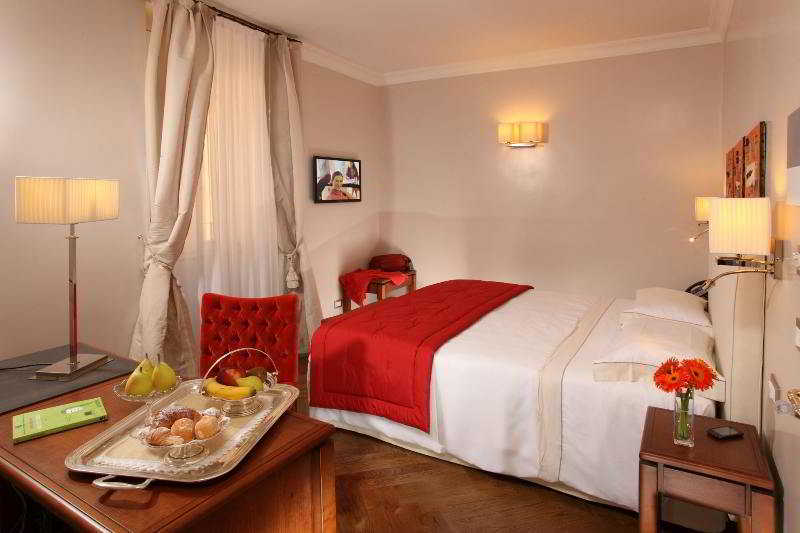 Vivaldi Luxury Rooms Рим Екстериор снимка
