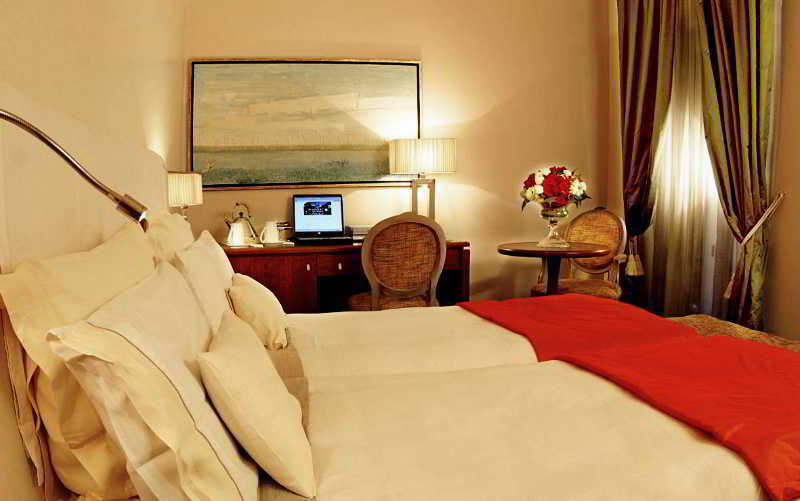 Vivaldi Luxury Rooms Рим Екстериор снимка